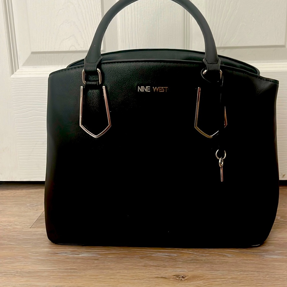 Nine West pocketbook!